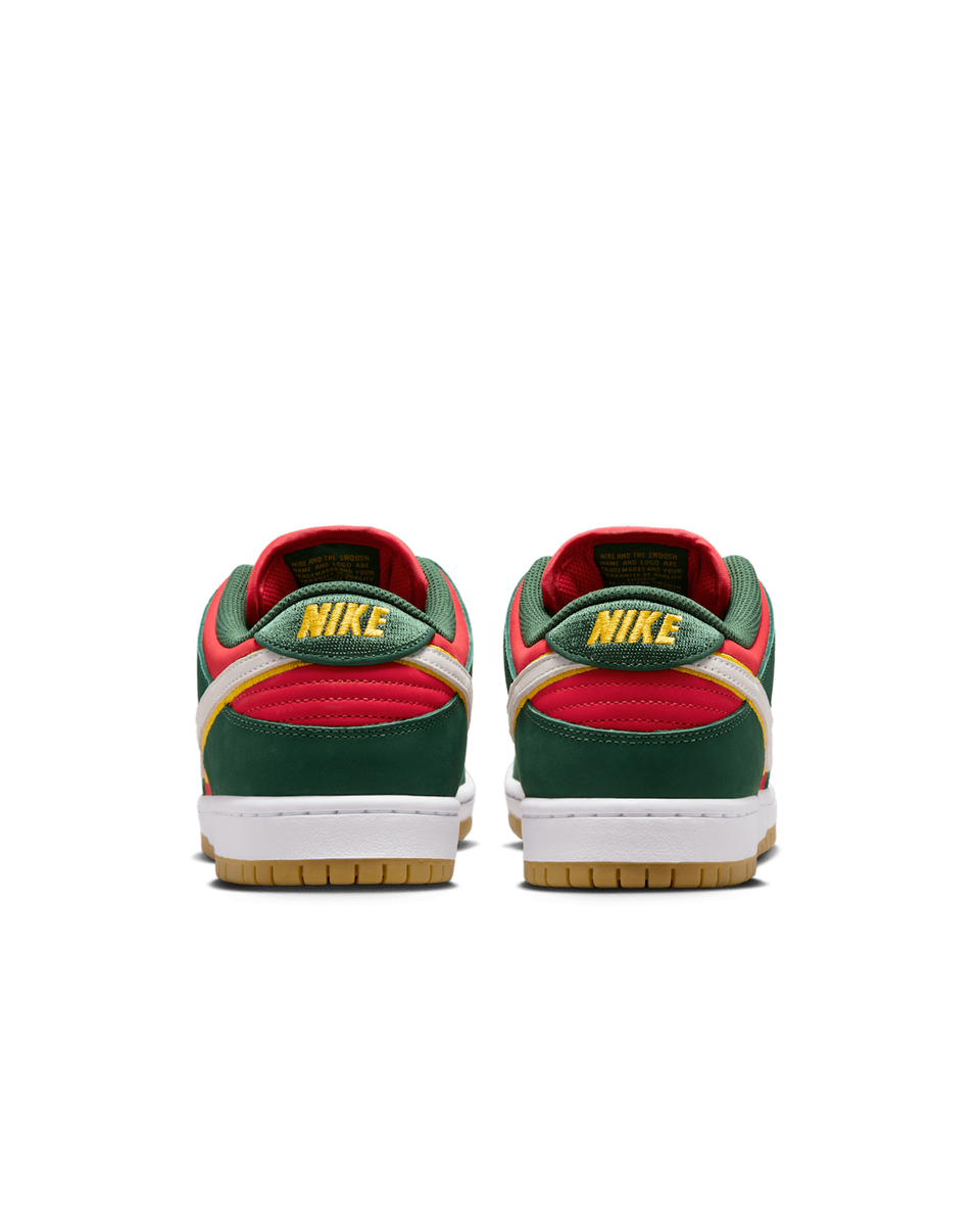 Nike SB Dunk Low PRM 