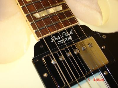 Gibson SG Guitar Tenon Cover Plate - Les Paul Custom - 2 ply Black/White