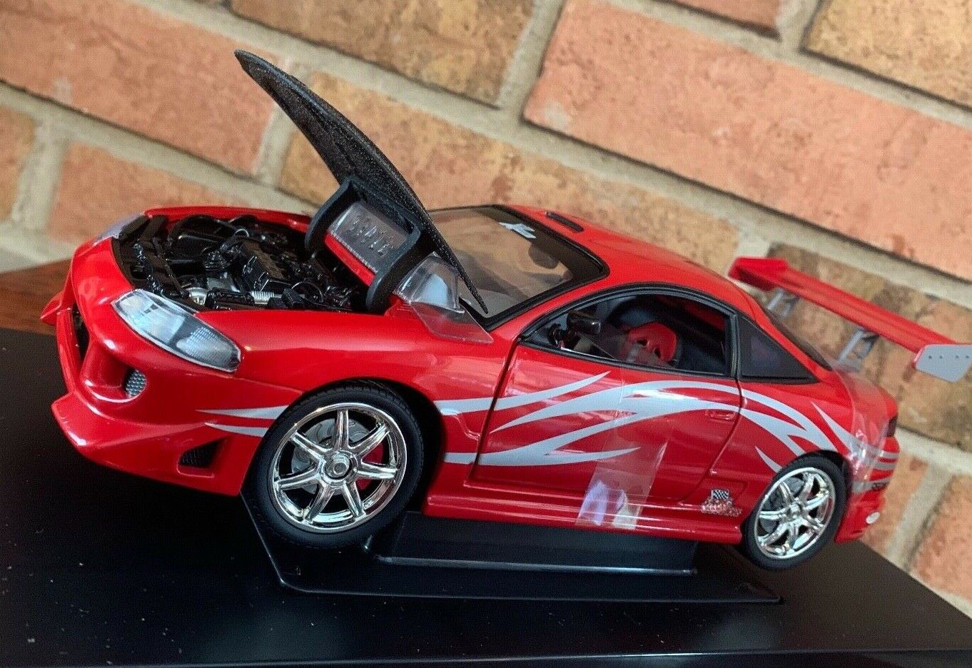 Picture 2 of 11