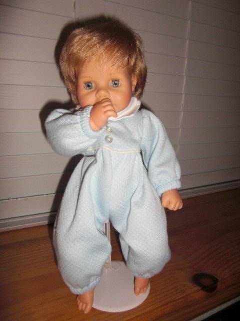 Marked ~ Vintage 1997 Vinyl 14" Snuggle Baby Doll