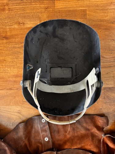 WELDERS LEATHER OUTFIT HELMET GLOVES JACKET TOOLS LOT - Picture 6 of 12