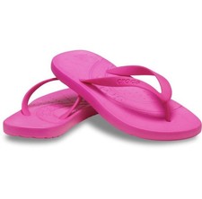 NEW CROCS Size 6 Pink Flip Flops Thong Sandals Women NWT Pool Beach Summer