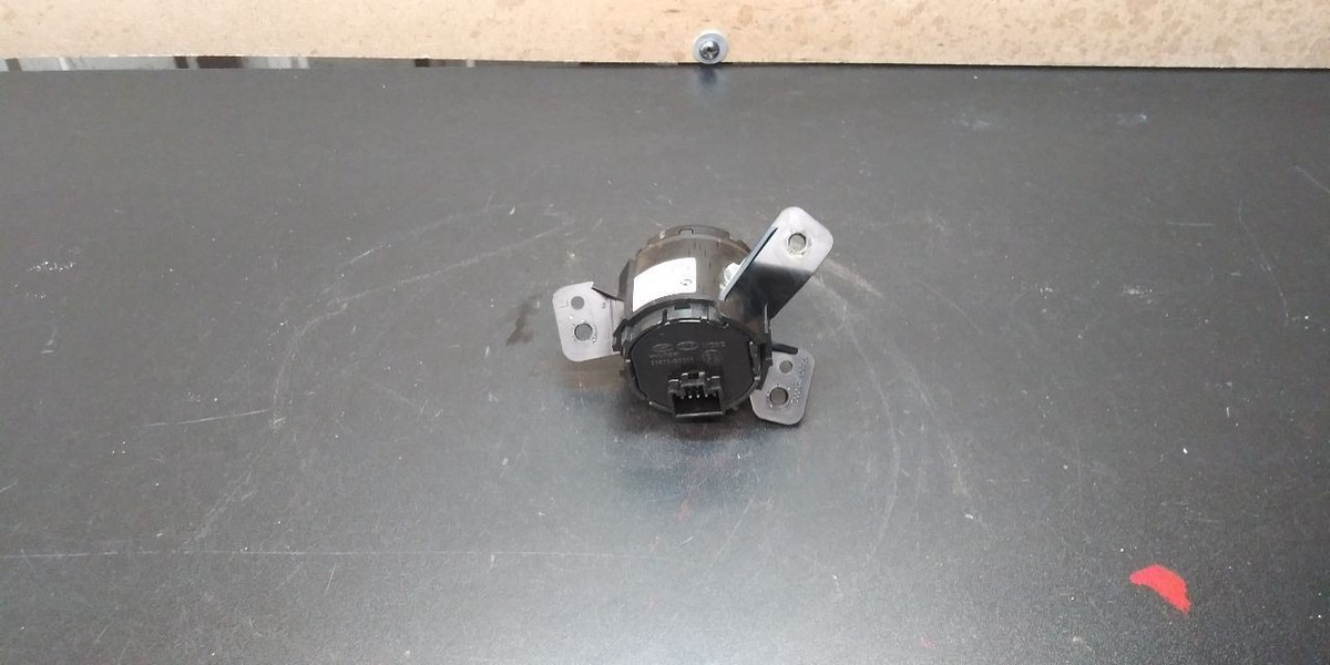 19 20 HYUNDAI SANTA FE PUSH TO START BUTTON OEM 93500-S1000 | eBay