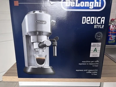 De'Longhi Dedica Style EC685