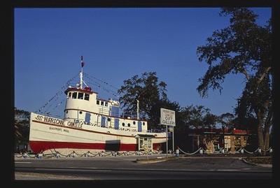 Photo:Hurricane Camille Gift Shop, Route 90, Gulfport, Mississippi
