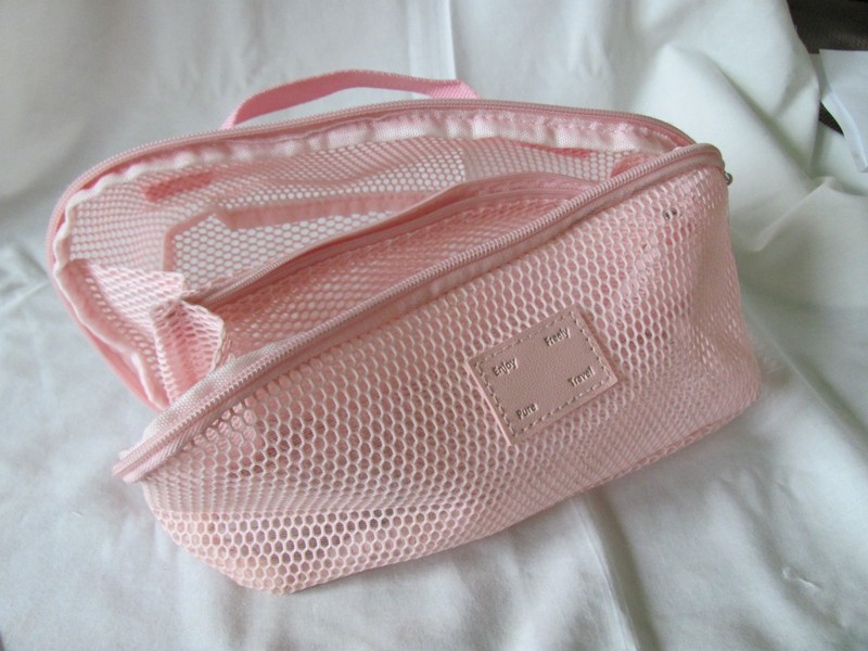 Large mesh 3 compartment make up bag in Light Pink