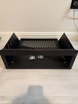 Integra CDC 3.4 Rack Mount Kit Middle Atlantic