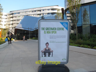 Photo 6x4 Greenwich Centre - advertisement An advert for the leisure cent c2015