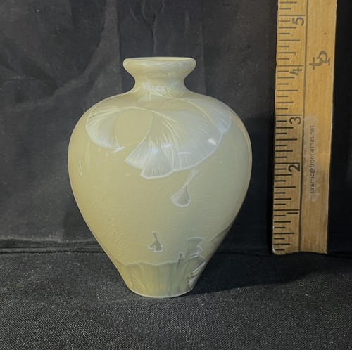 LOUISE REDDING VASE MODERN CALIFORNIA STUDIO POTTERY WHITE w/LGE.SILVER CRYSTALS - Picture 3 of 6