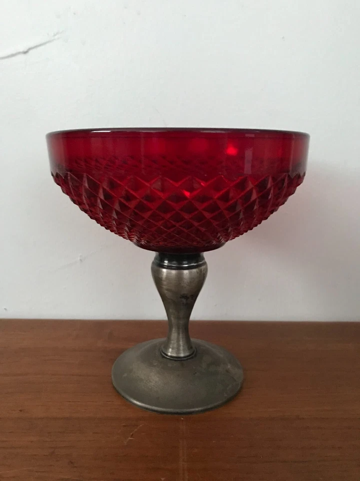 Plato para servir de compota pedestal rubí punta diamante plata esterlina vintage Alvin Foto 2 de 4