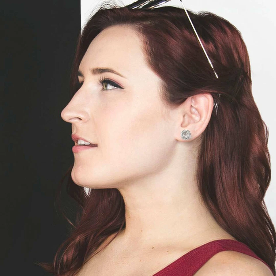 Orecchini a lobo bottone in Argento e zirconi bianchi alta qualità made in italy - Immagine 3 di 4