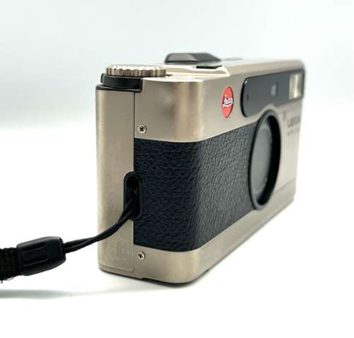 LEICA Minilux SUMMARIT F2.4 40mm Compact Film Camera From Japan - Picture 10 of 16