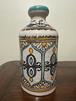 Vintage Morrocan Table Vase Moorish Traditional Design 8  Handmade Andalusian