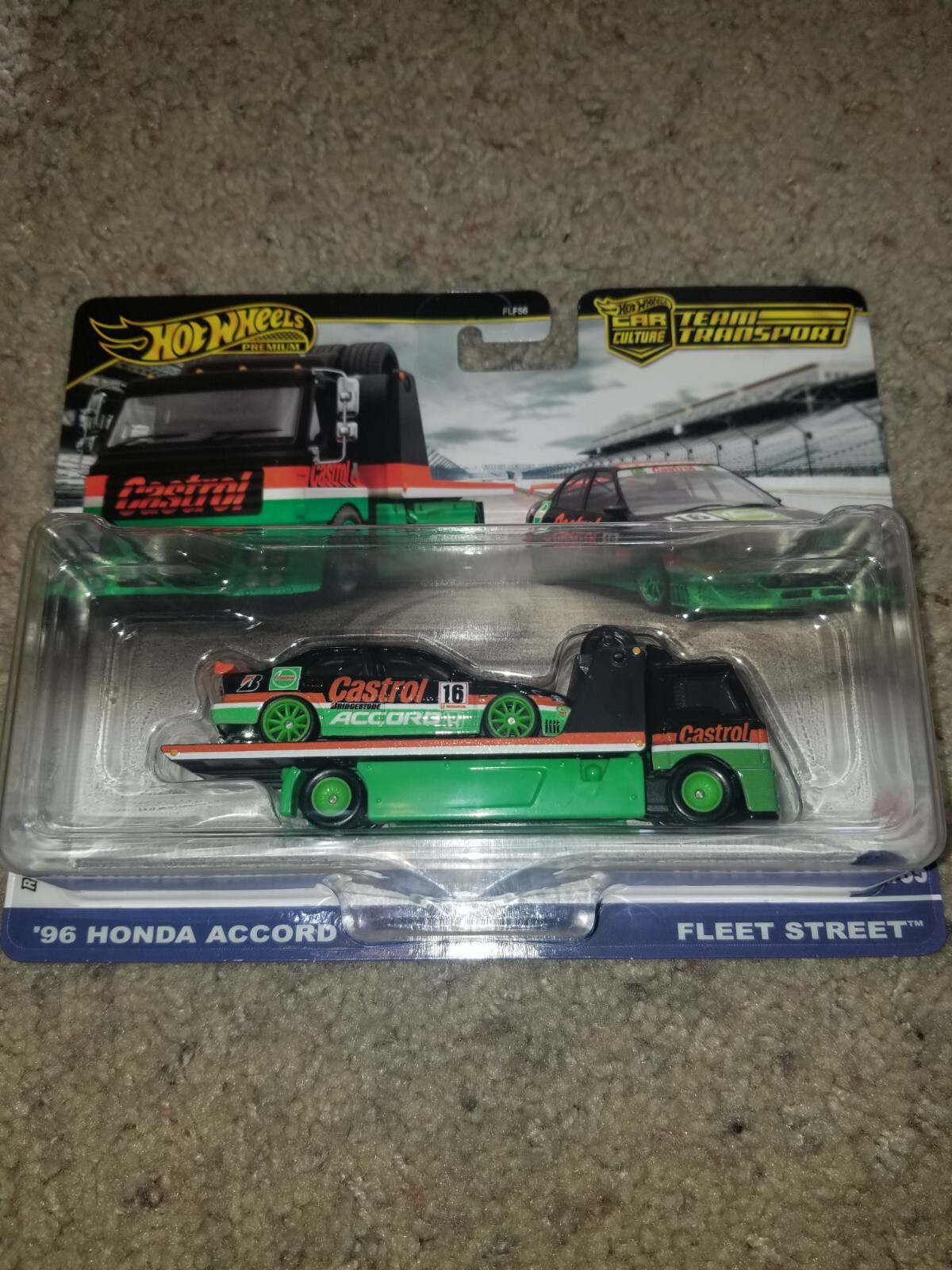 Fleet Street 96 Castrol Collector Car HRV46 Hot Wheels Team