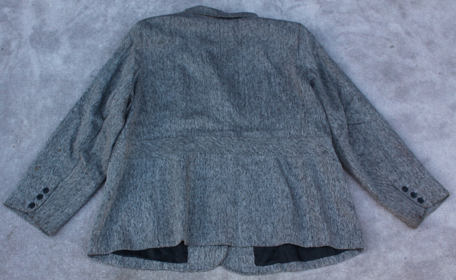 Picture 4 of 5