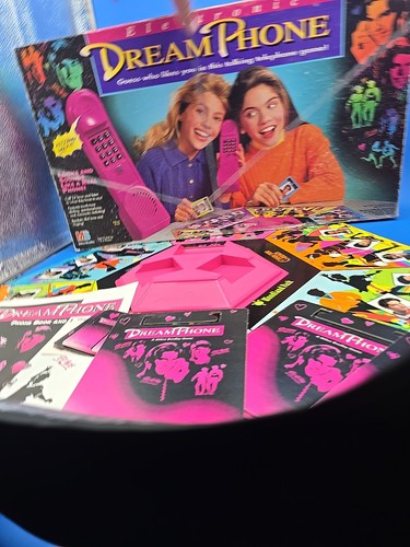 Dream Phone Vintage 1991 Milton Bradley Board Game Tested Works Read DESCRIPTION - Picture 9 of 12
