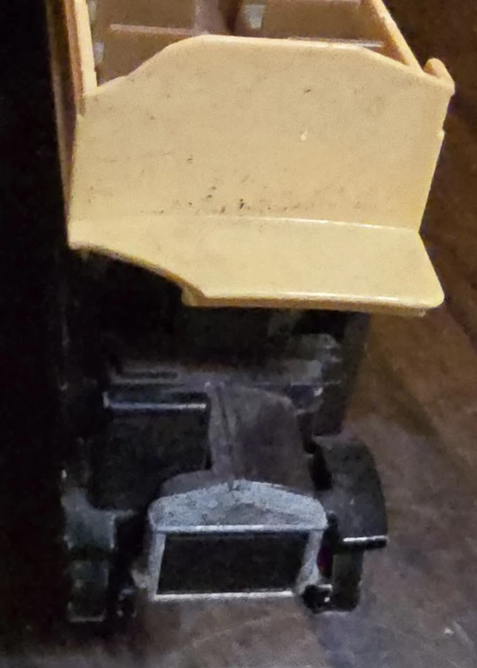 4" 1984 Matchbox Models Yester year Y-23 1922 AEC Omnibus Haig decs Brown Damage - Image 4 of 4