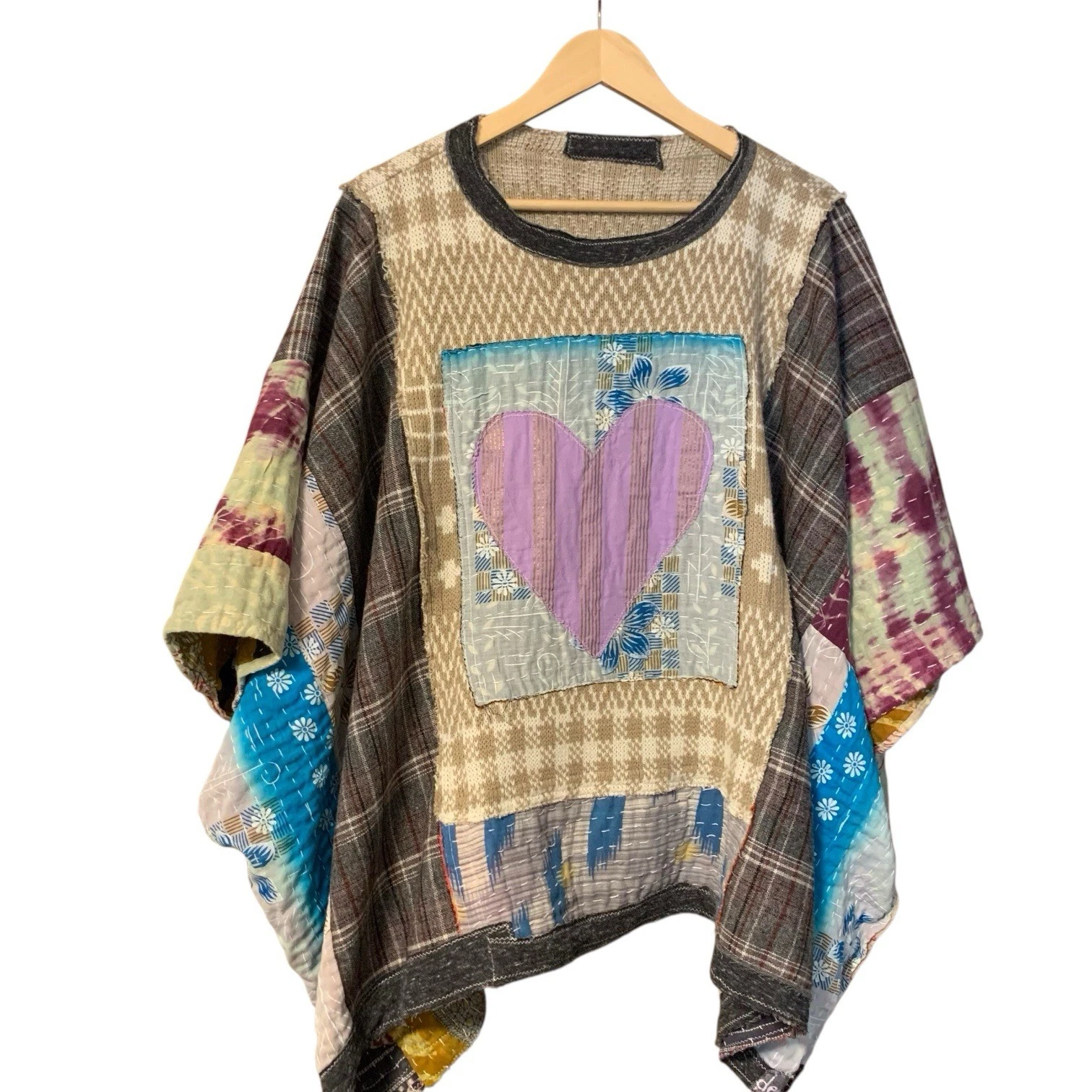 Upcycled Boho Poncho Batwing Sleeve Heart Patchwork Kantha Plus Size Festival