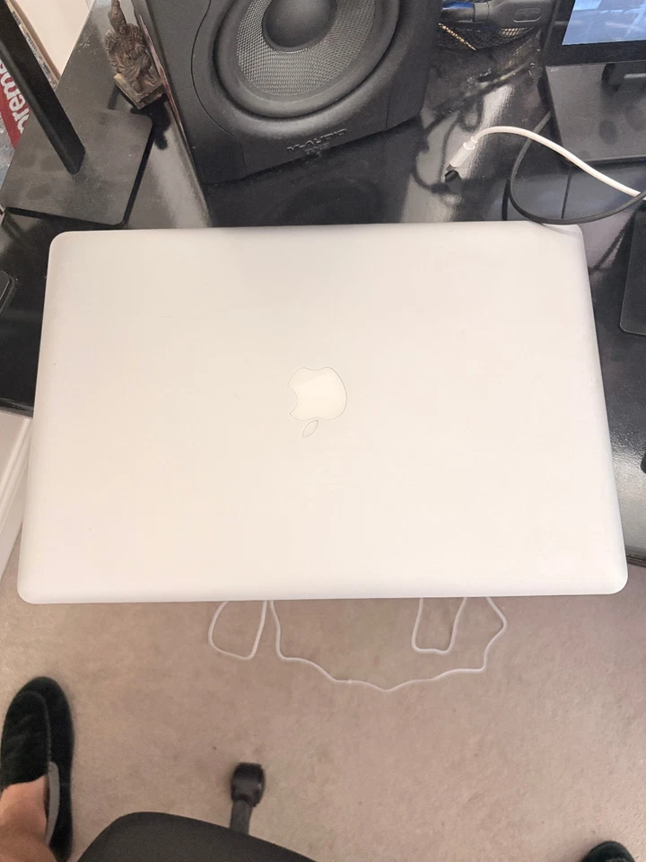 Apple MacBook Pro 15" 2010 · i5 · 4GB · 120GB, photo 4 of 5