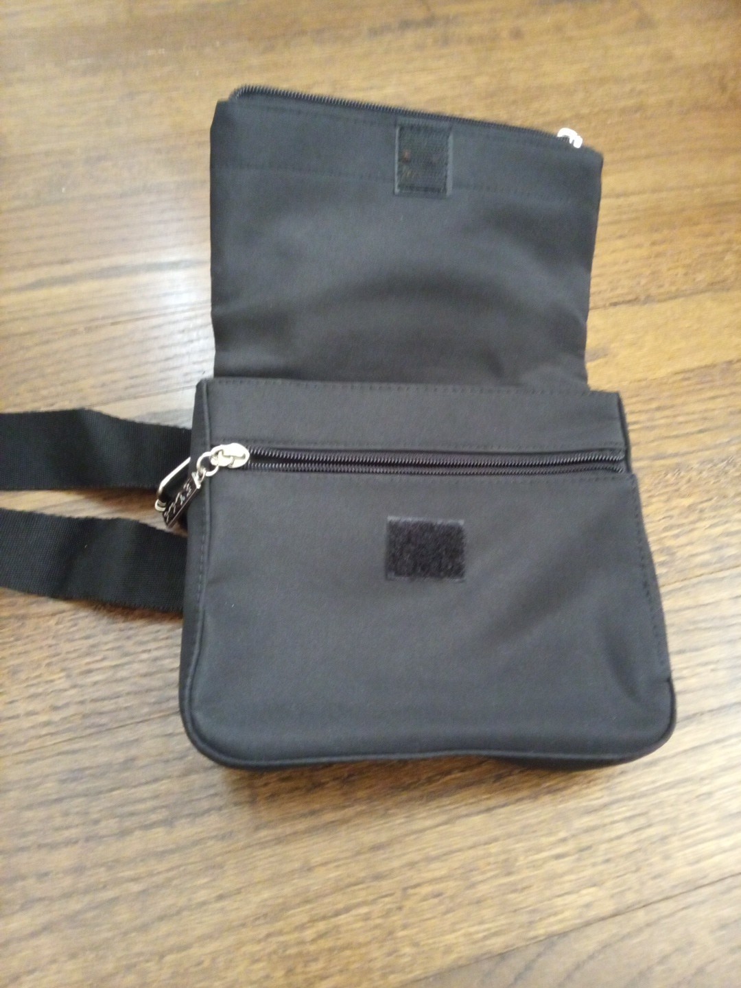 Maxx NY Multi Compartment Adjustable Mini Waist B… - image 5