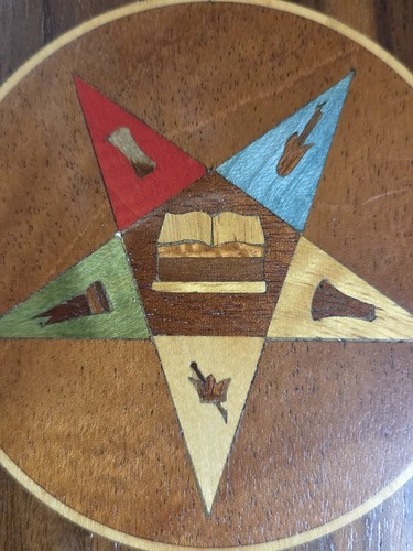 Vintage Volkskunst Holz Intarsien Freimaurerorden "Oststern Emblem" Wandrelief 41/2 - Bild 2 von 9