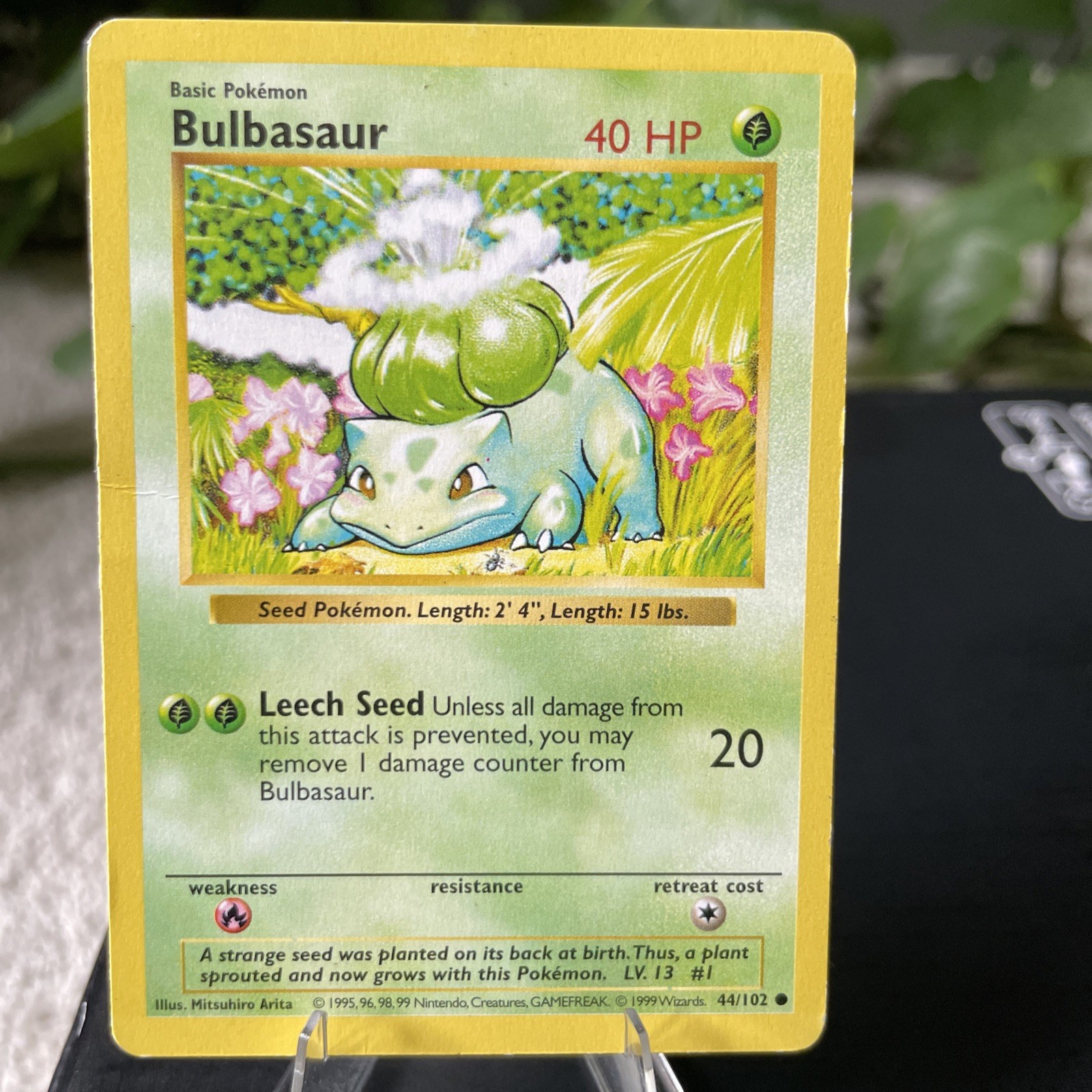 Bulbasaur 044/102 Base Set (Shadowless) Regular