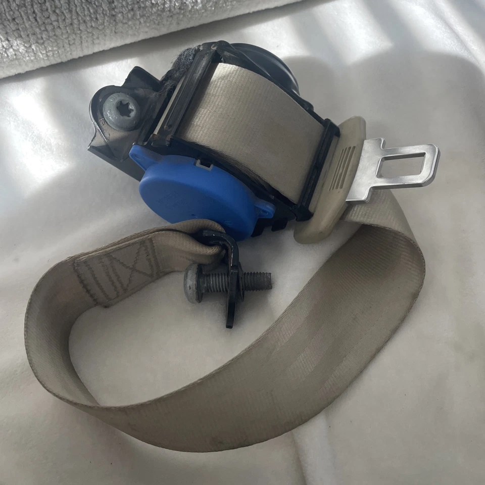 13-16 LINCOLN MKZ TRASERO DERECHO PASO DERECHO LADO CINTURÓN DE SEGURIDAD REATRACTOR FABRICANTE DE EQUIPOS ORIGINALES Y CLIP DBL Foto 3 de 4