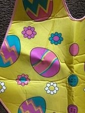 tablier oeuf de Pâques nylon