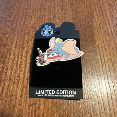 Disney - Dumbo and Timothy 3D Pin Limited Edition 2500 Super Star Trading Team