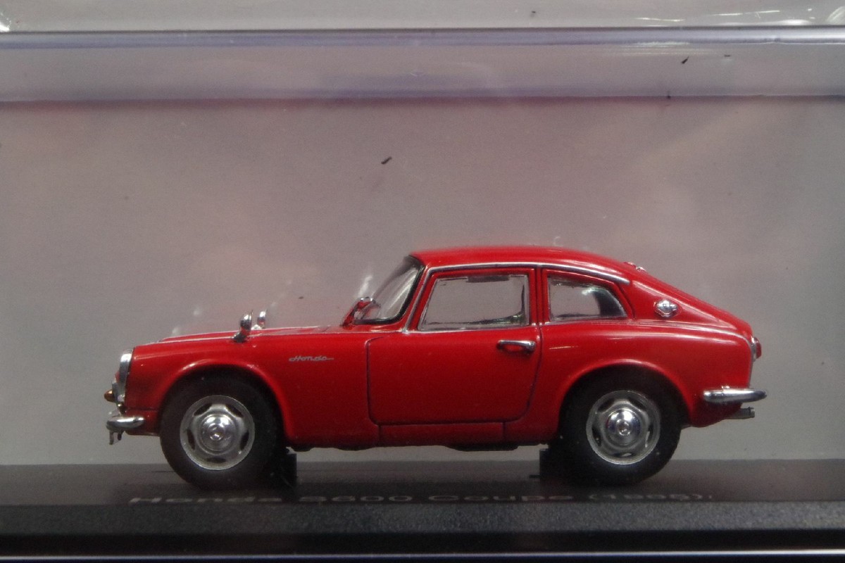 Honda S600 Coupe 1965 Red 1/43 Scale Box Mini Car Display Diecast