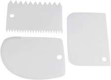 3 PCS Plastic Cake Scraper Set for cake decoration