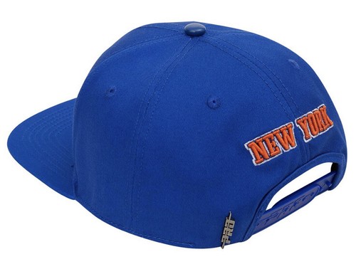 New York Knicks Logo Snapback Hat pro standard - Picture 3 of 4