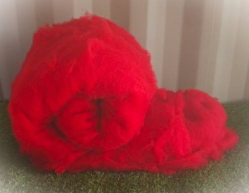 Needle Felting/Wet Carded Wool Batts Ideal for 3D, Christmas Colours - Picture 3 of 10