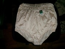 NEW 3 pr. Vanity Fair Panties Sz 9 2XL 100 Nylon Perfectly Yours Fawn