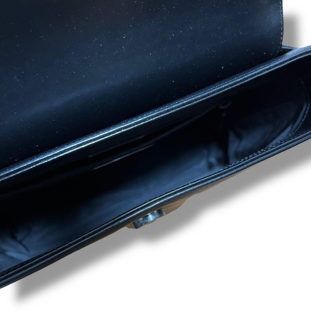 GIVENCHY formal handbag in black leather Virginie thumbnail 9