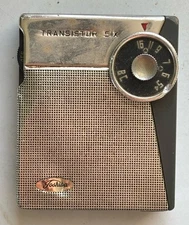 1960’s Vintage Made In Japan Toshiba Transistor Radio Model 6TP 394