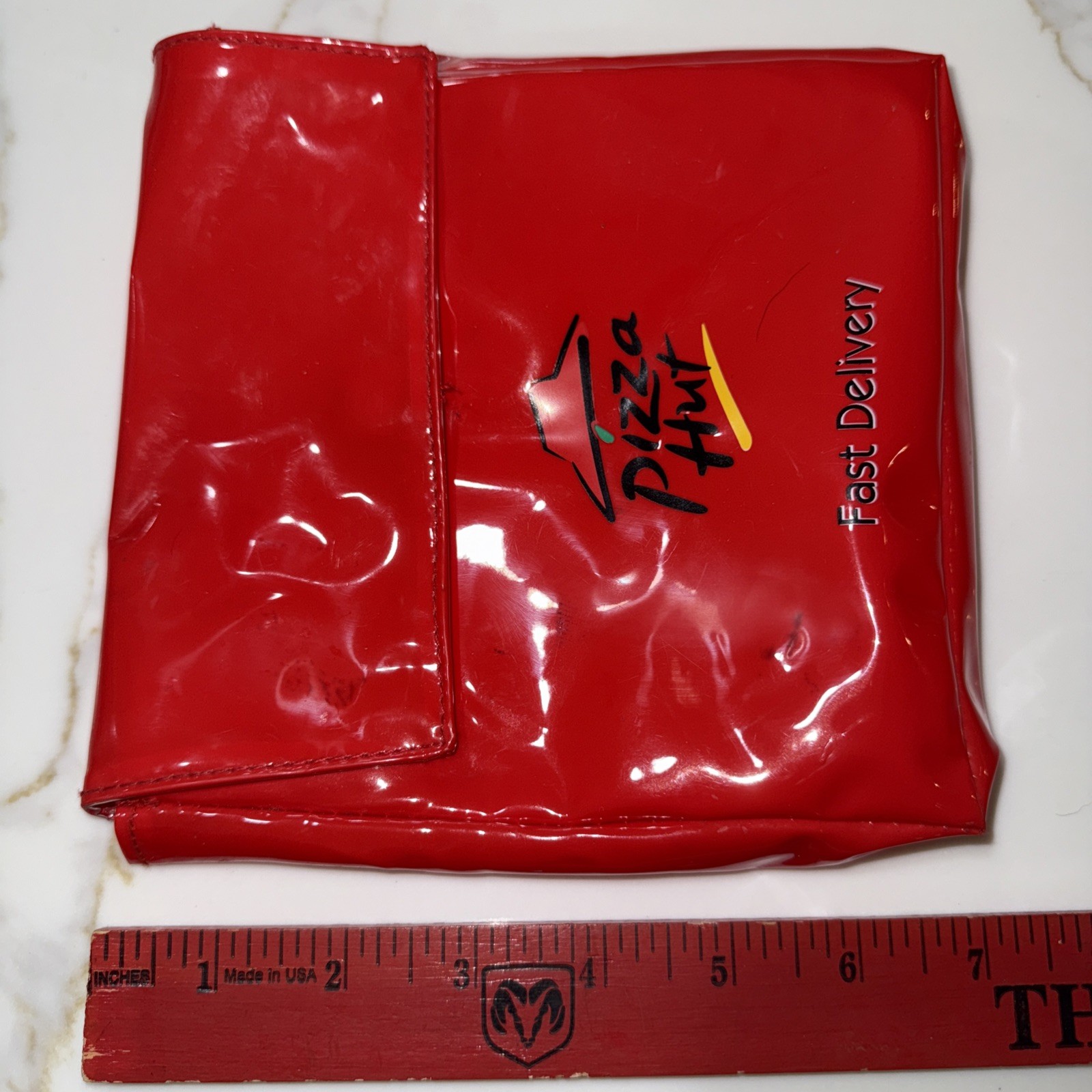 Pizza Hut Child’s Toy. Plastic Play Pizza And Toppings Enclosed. 