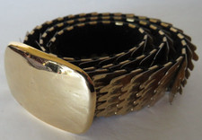 Belt Vintage Gold Tone 1  Wide Reticulated Plate Design Stretch Scale Shiny