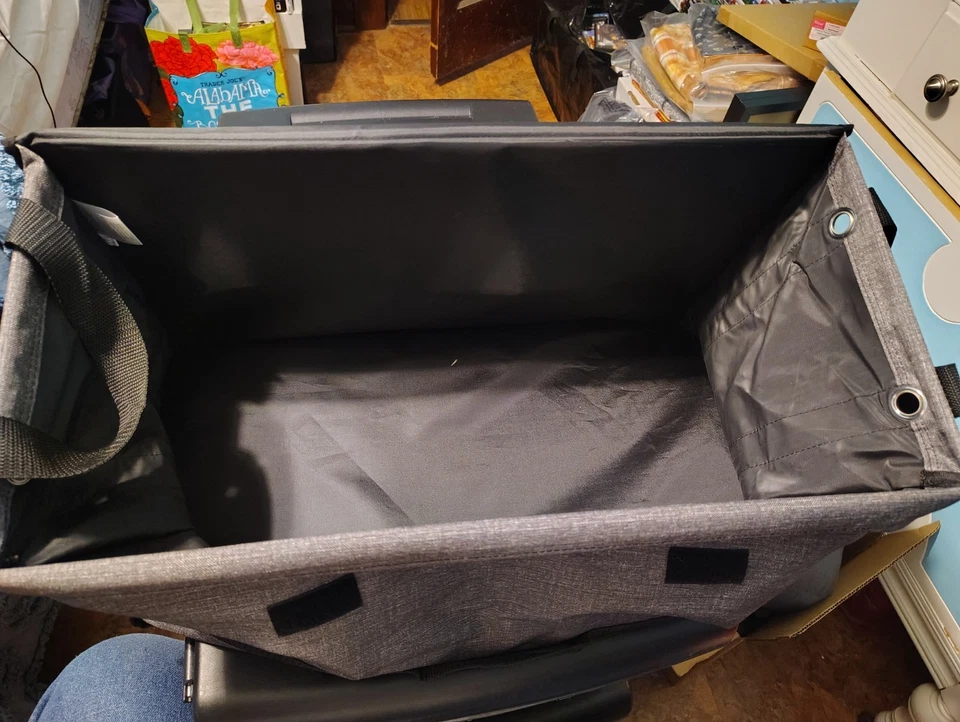 Thirty One Extra Large Storage Tote in Textured Grey - Image 2 of 4