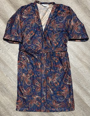Vintage Hemingway Point Paisley Robe 36-46 One Size Made In USA Colorful Comfy