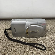 Olympus D-460 Zoom 1.3 Mega Pixels Digital Camera Optical Zoom WONT POWER ON