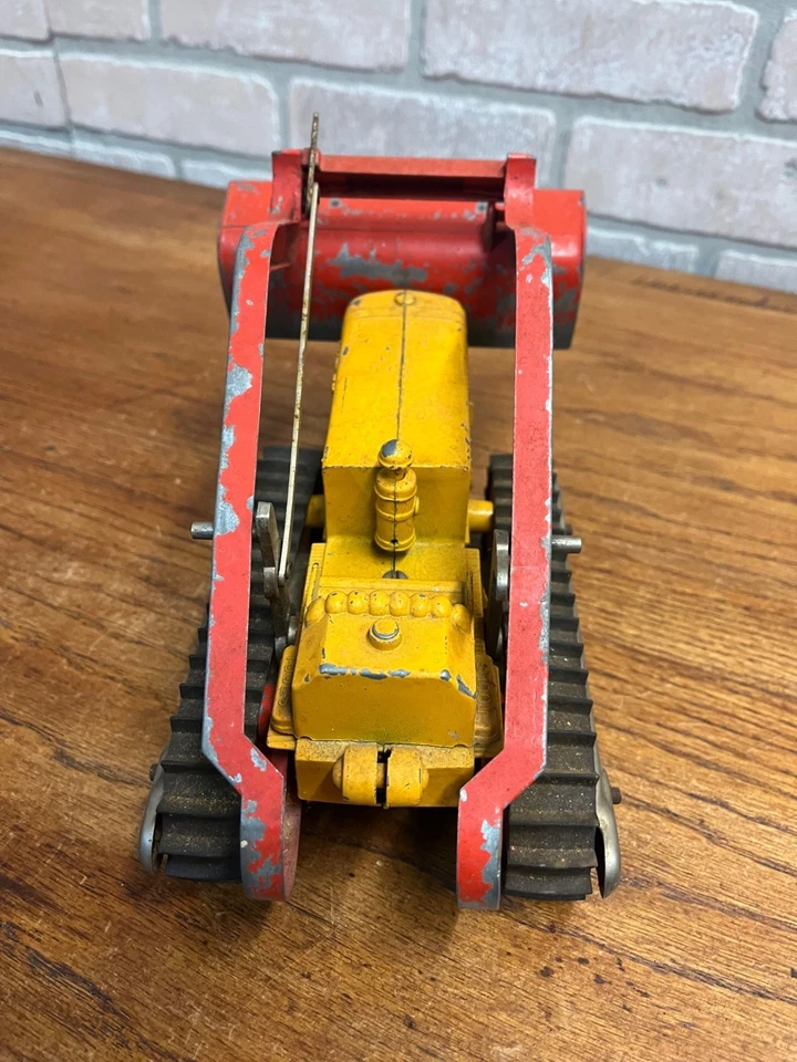 Vintage Hubley Diesel Front Loader Bulldozer Diecast Metal Toy + Extra Track - Image 4 of 4