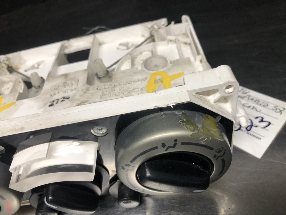 Suzuki Aerio 2003-2004 calor aire acondicionado temperatura climatización defecto* Foto 2 de 4