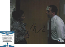 MINDY KALING SIGNED 'THE OFFICE' KELLY KAPOOR 8x10 PHOTO BECKETT COA BAS