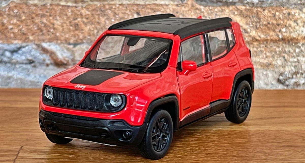 Jeep Renegade ミニカー 3台セット 2014-2018 JEEP RENEGADE TRAILHAWK SUV DIECAST ~ 1/36 NEW CAR MODEL