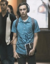 Keir Gilchrist Atypical Autographed Signed 8x10 Photo COA 2019-3
