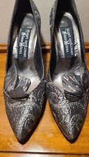 STUART WEITZMAN Quilted Silver LAME Hanky Panky Brocade Heels 7AAA VINTAGE EUC