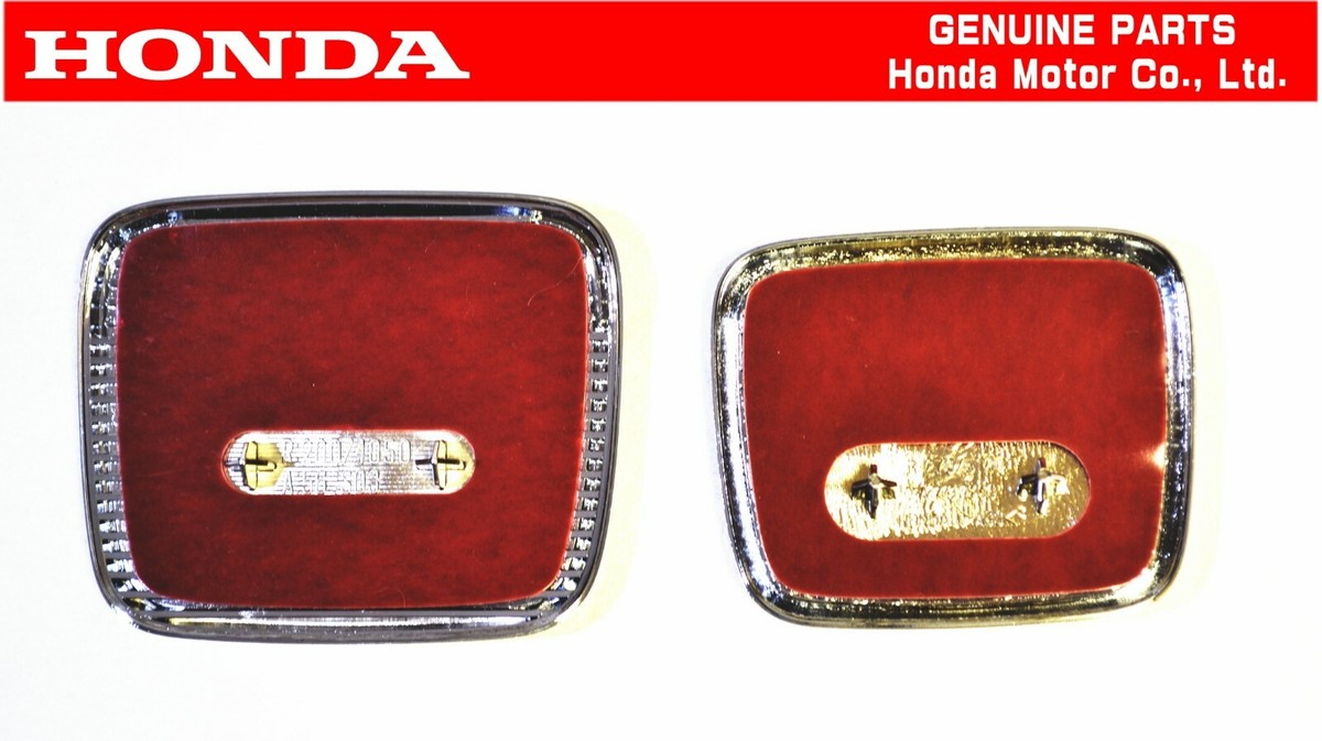 再値下げ（金属製）HONDA CIVIC 小物入れ（オルゴール付き）1983年製 HONDA CIVIC EK9 TYPE-R ZENKI 1997-1998 RED Front & Rear Emblem