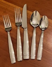 Reed & Barton DURHAM GLOSSY  Stainless Flatware Everyday - Choice