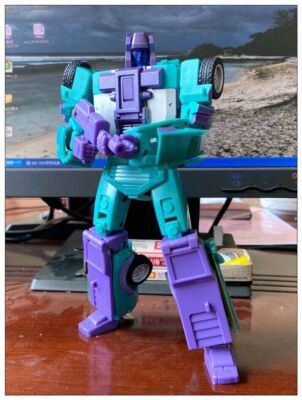 DX9 Toys Montana Breakdown G2 Version Figure Transforms Toy